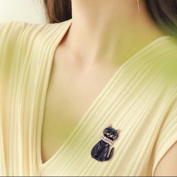 🐈‍⬛ Lovely Jeweled Black Kitty Car Brooch Pin 🐈‍⬛ - Picture 2 of 5